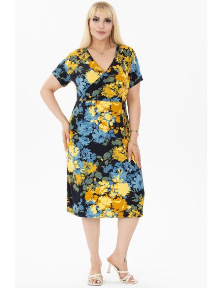 Lühikeste varrukatega kleit