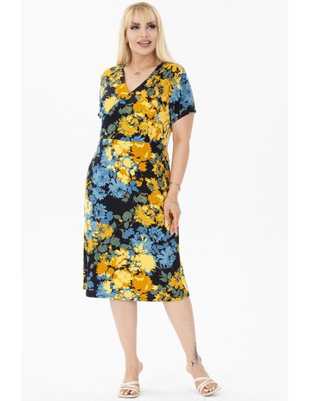 Lühikeste varrukatega kleit