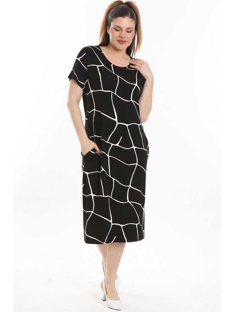 Paprasta vasarinė suknelė Paprasta vasarinė suknelė