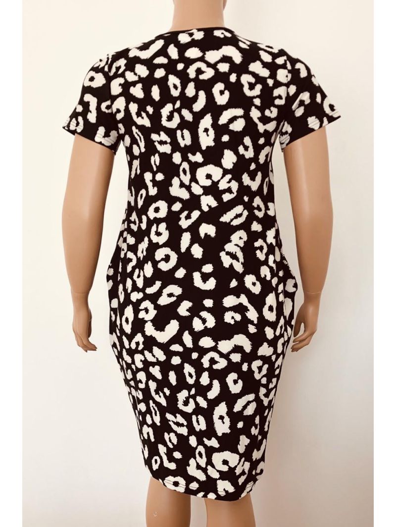 Suknelė su kišenėmis Suknelė su kišenėmis