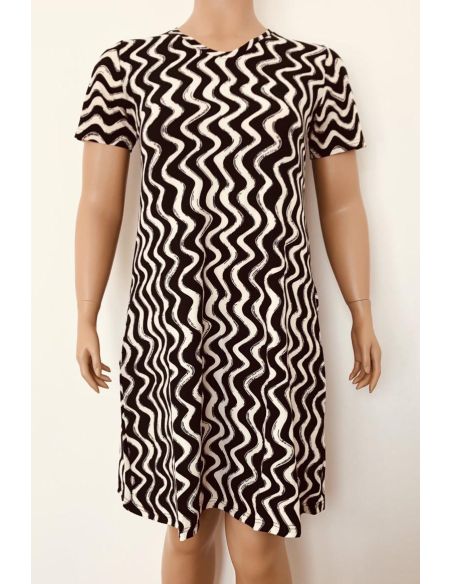 Платье с узорами