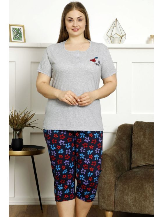 Didelių dydžių pižama moterims