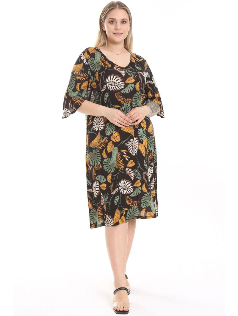 Платье с узорами