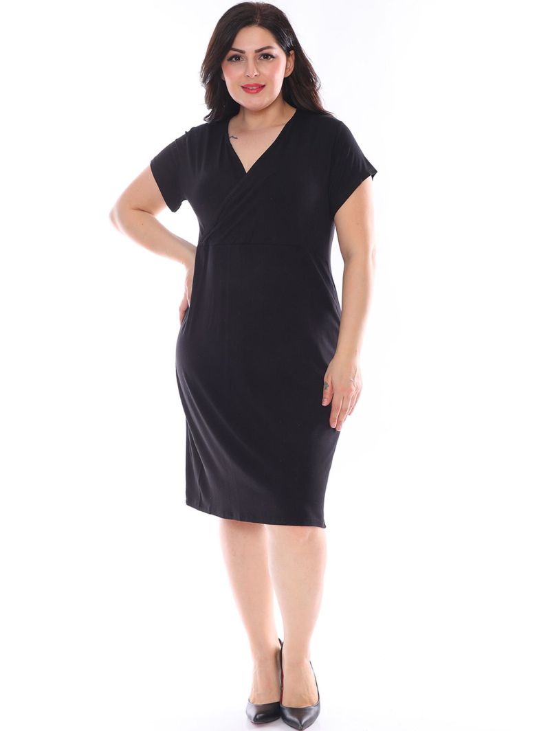 Klasiska kleita ar aploksnes kakla... Klasiska kleita ar aploksnes kakla...