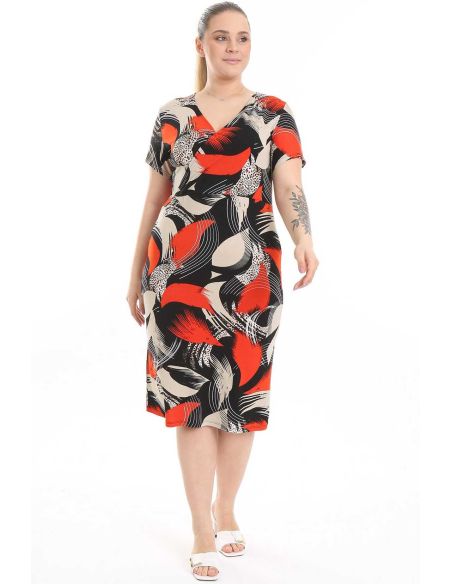 Mustriline kaelusega kleit