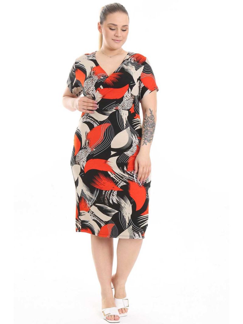 Mustriline kaelusega kleit Mustriline kaelusega kleit