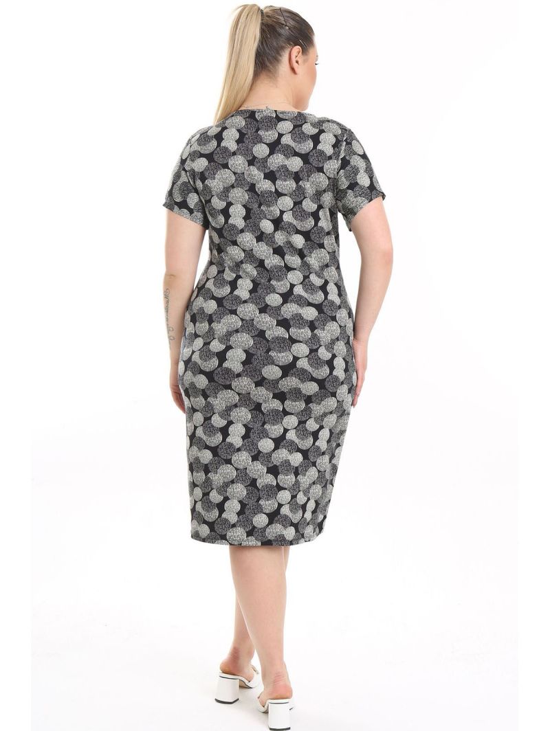 Lühikeste varrukatega kleit Lühikeste varrukatega kleit