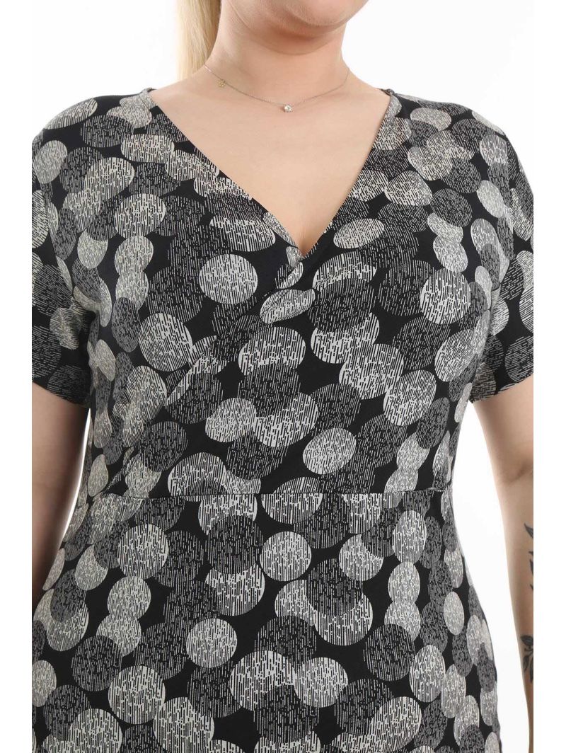 Платье с короткими рукавами Платье с короткими рукавами