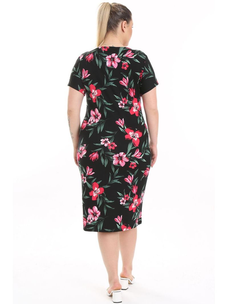 Puķaina kleita ar īsām piedurknēm