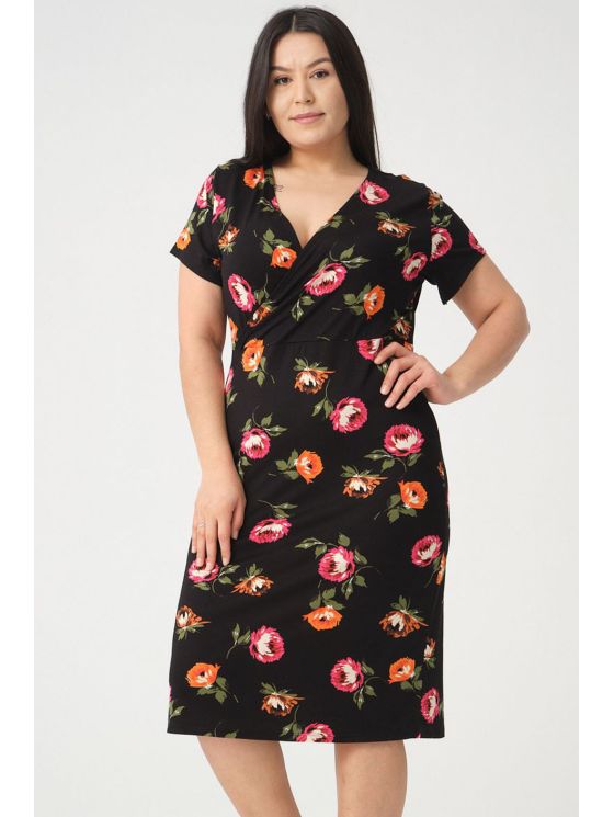 Must lilledega kleit