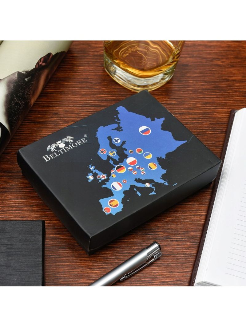 Черный кожаный мужской кошелек