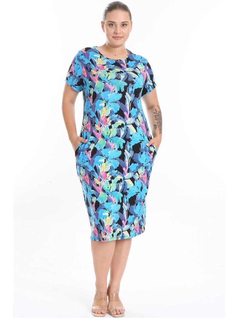 Lühikeste varrukatega täpiline kleit