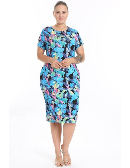 Punktu kleita ar īsām piedurknēm