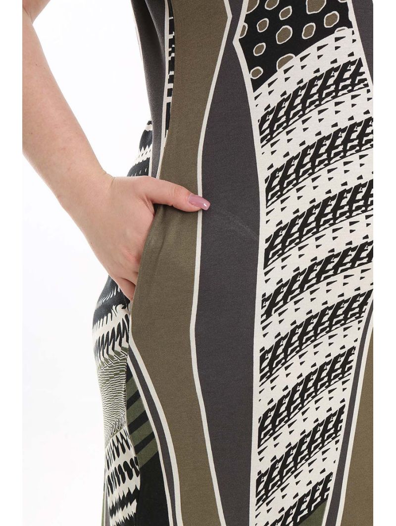 Suknelė trumpomis rankovėmis Suknelė trumpomis rankovėmis