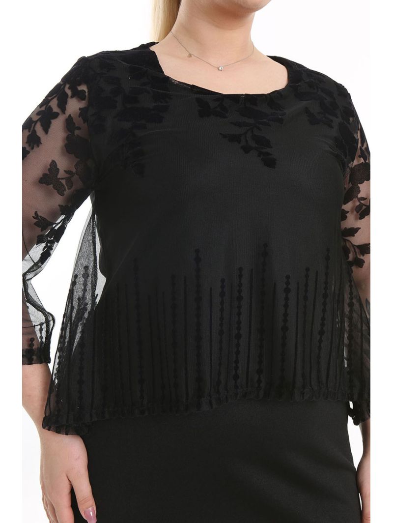 Puošni juoda suknelė Puošni juoda suknelė