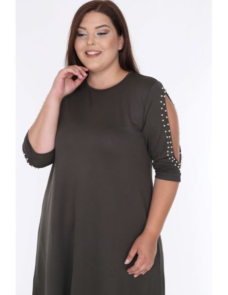 Suknelė su karoliukais