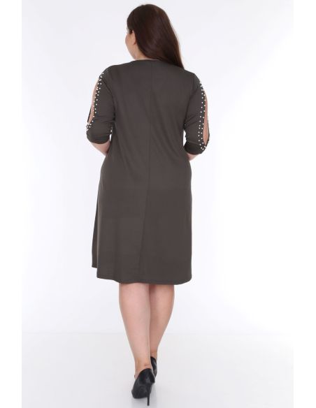 Suknelė su karoliukais