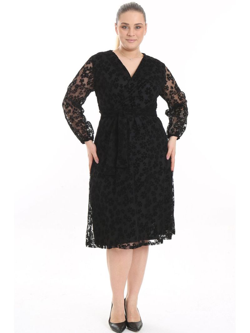 Черное платье