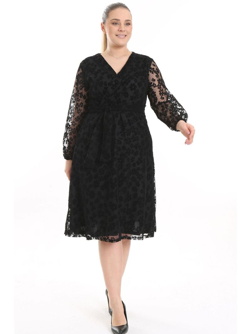 Черное платье