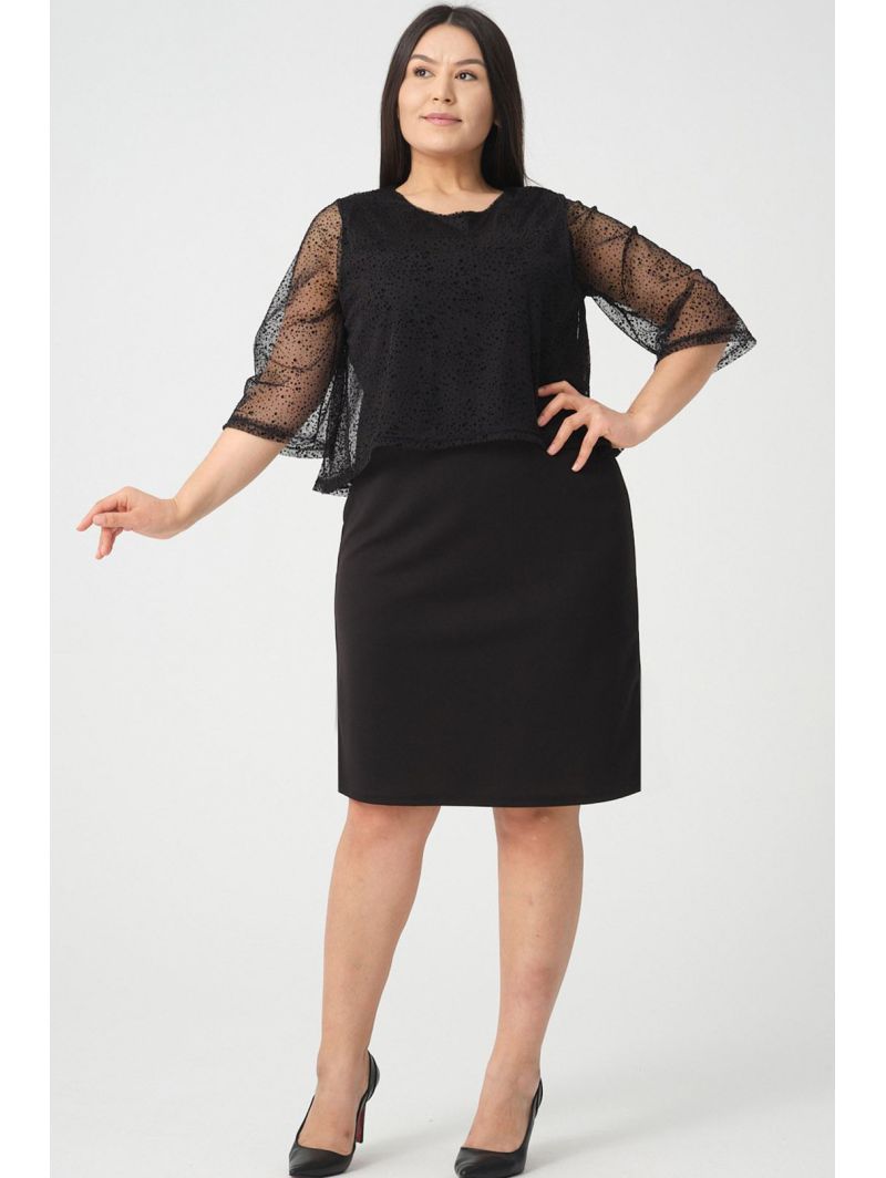 Puošni juoda suknelė Puošni juoda suknelė