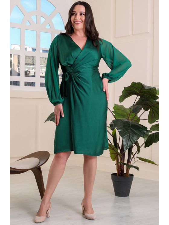 Skaista satīna kleita 2