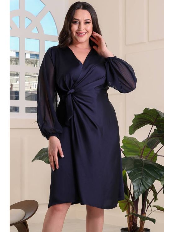 Puošni satino suknelė