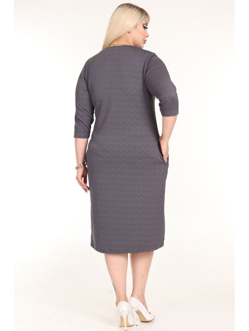 Klasiska kleita ar kabatām Klasiska kleita ar kabatām