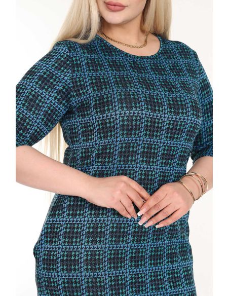 Klasiska rūtaina kleita ar kabatām