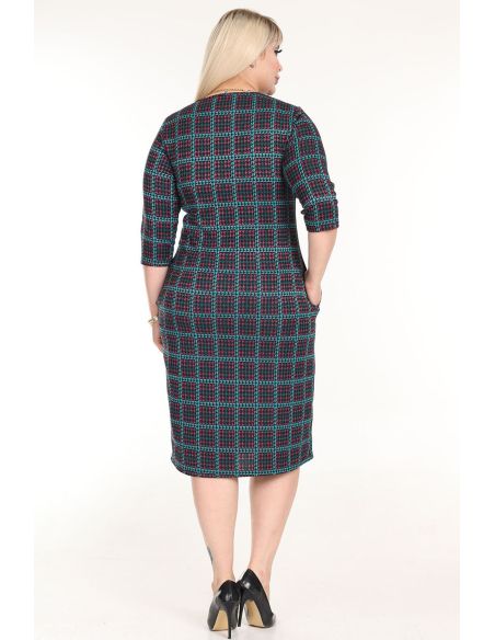 Klasiska rūtaina kleita ar kabatām