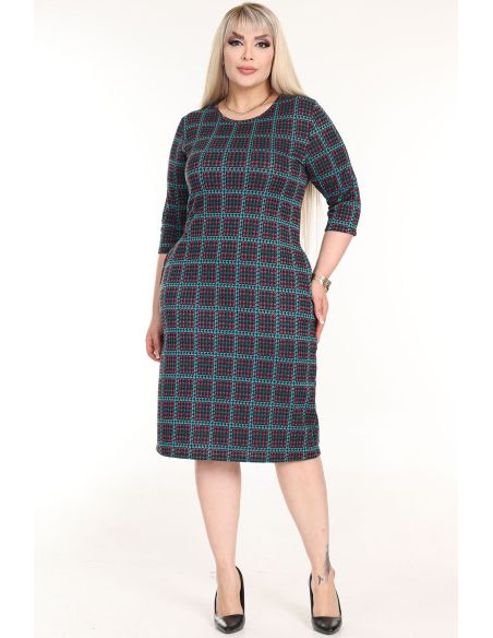 Klassikaline ruuduline kleit taskutega