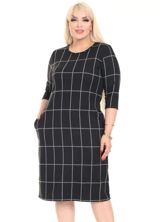 Klassikaline ruuduline kleit taskutega