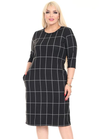 Klasiska rūtaina kleita ar kabatām