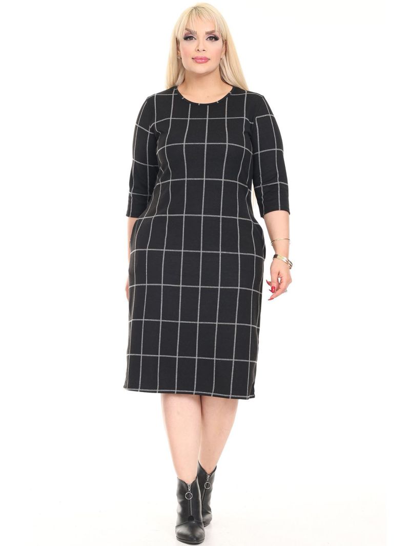 Klasiska rūtaina kleita ar kabatām Klasiska rūtaina kleita ar kabatām