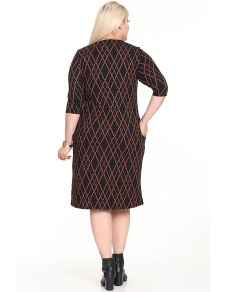 Klasikinė suknelė su kišenėmis