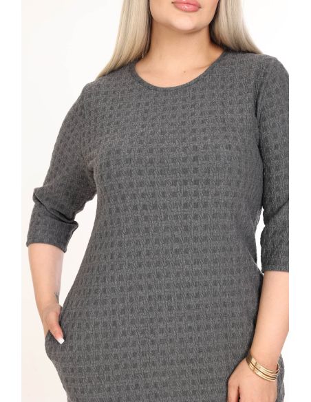 Klasikinė suknelė su kišenėmis