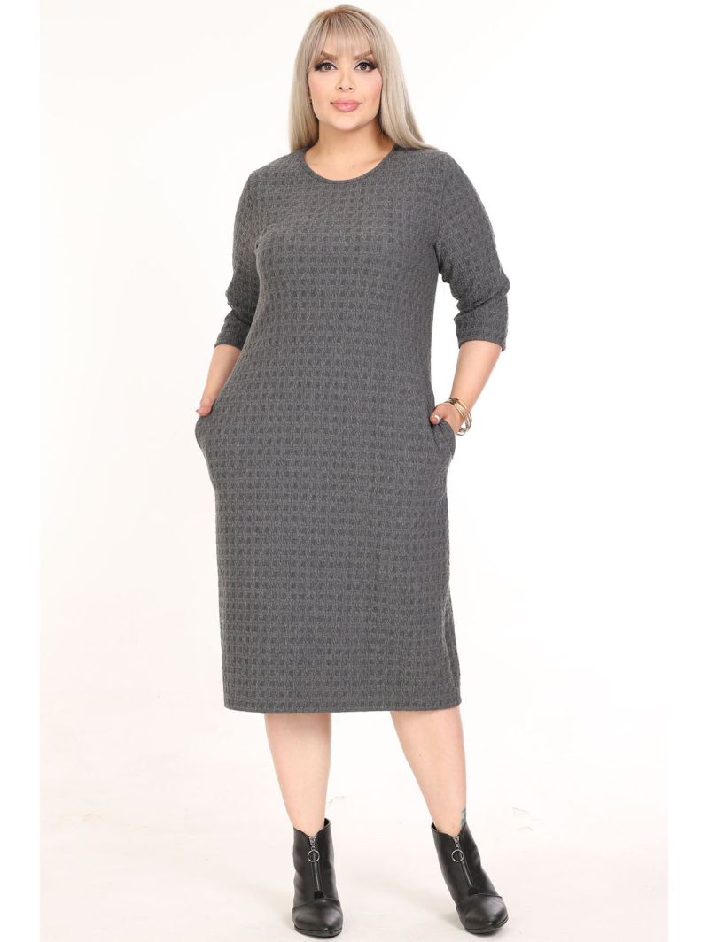 Классическое платье с карманами Классическое платье с карманами