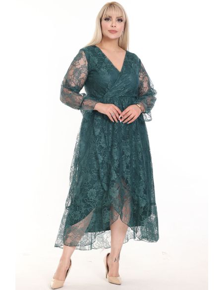 Pikk elegantne pitsiga kleit