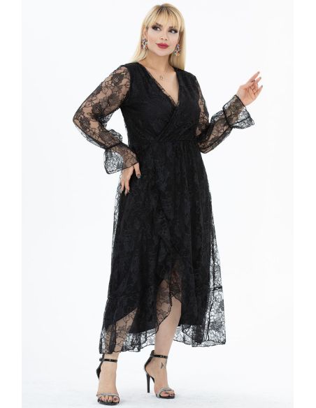 Pikk elegantne pitsiga kleit