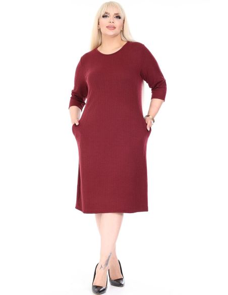 Klassikaline kleit taskutega