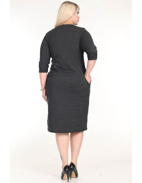 Klasiska kleita ar kabatām