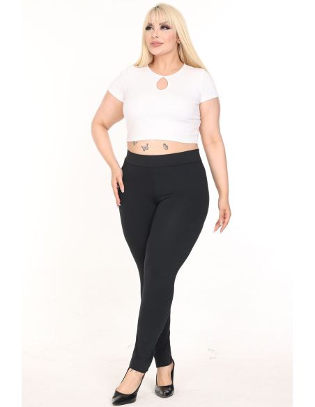 Pieguļošas plus izmēra bikses