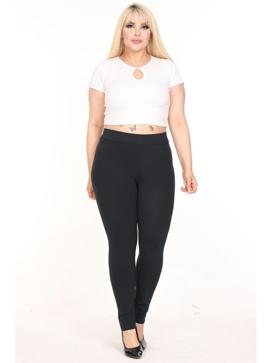 Kitsad pluss-suuruses püksid