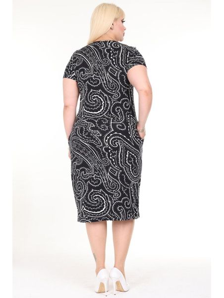 Lühikeste varrukatega kleit