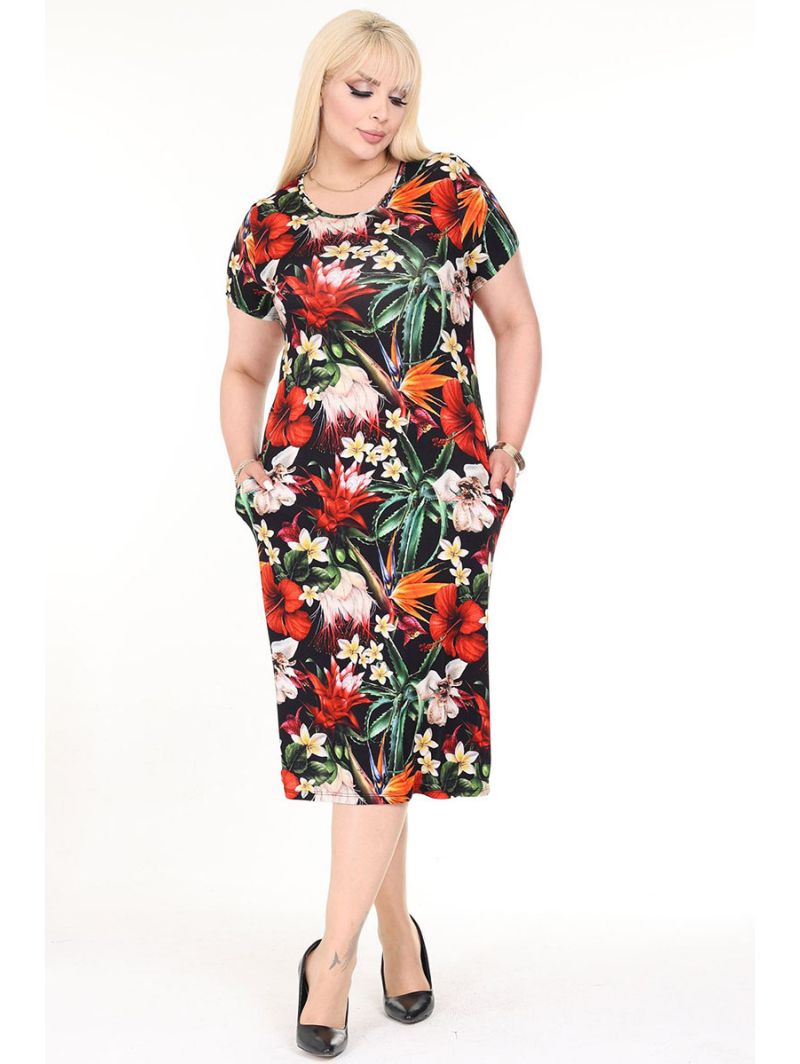 Vasaras kleita ar ziedu rakstu un... Vasaras kleita ar ziedu rakstu un...