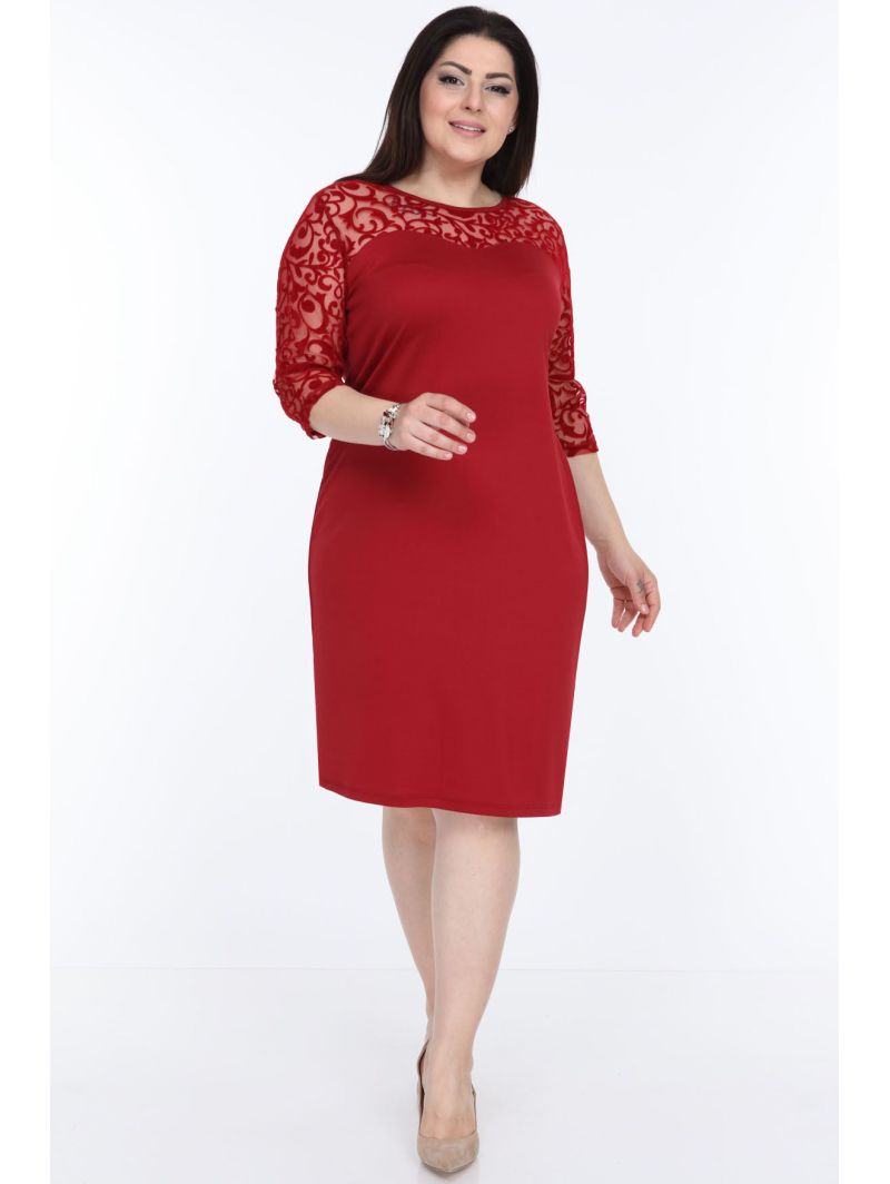 Tumepunane kleit Tumepunane kleit