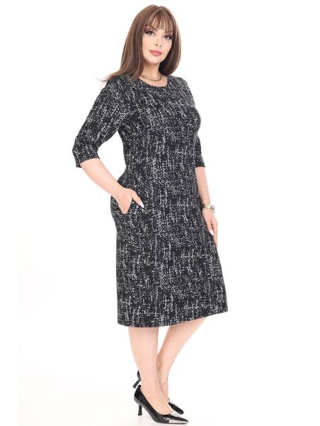 Marga klasikinio stiliaus suknelė