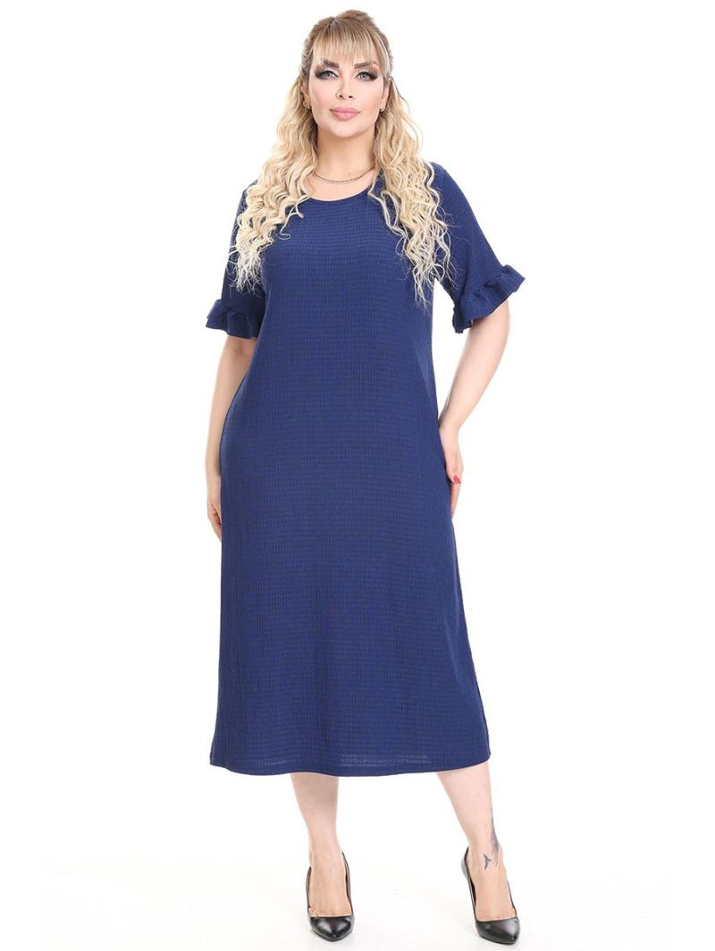 Sinine kleit lühikeste varrukatega Sinine kleit lühikeste varrukatega